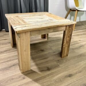 Table basse en bois