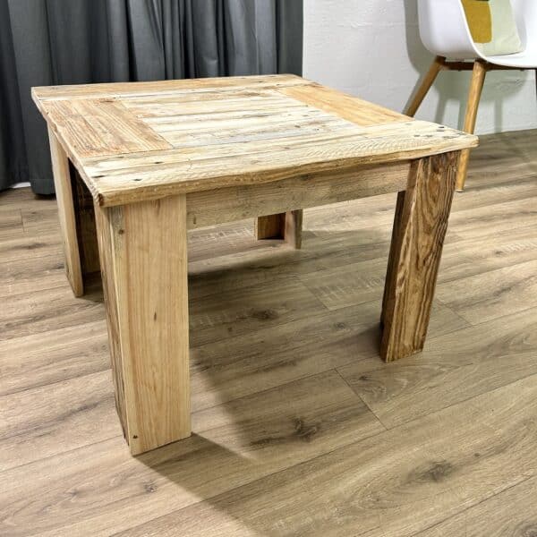 Table basse en bois